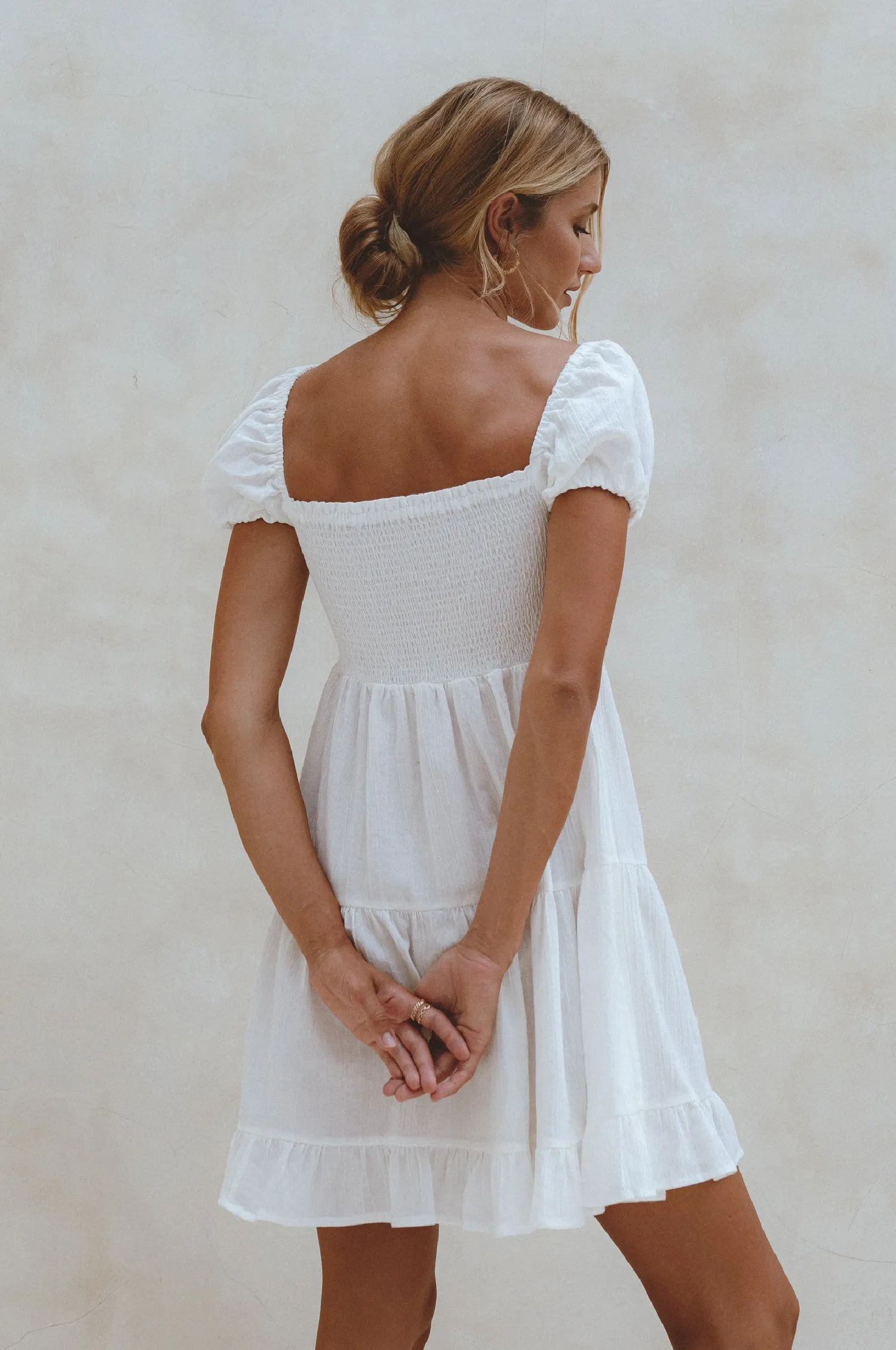 Catalina Linen Mini Dress – Effortless Charm & Timeless Comfort