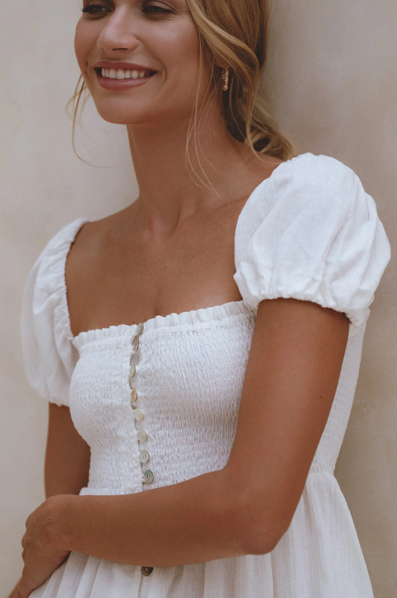 Catalina Linen Mini Dress – Effortless Charm & Timeless Comfort