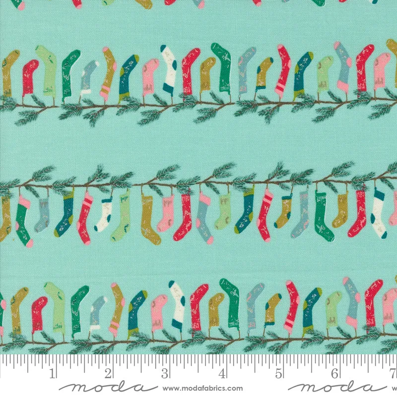 Cozy Wonderland, Stocking Stripe in Icicle