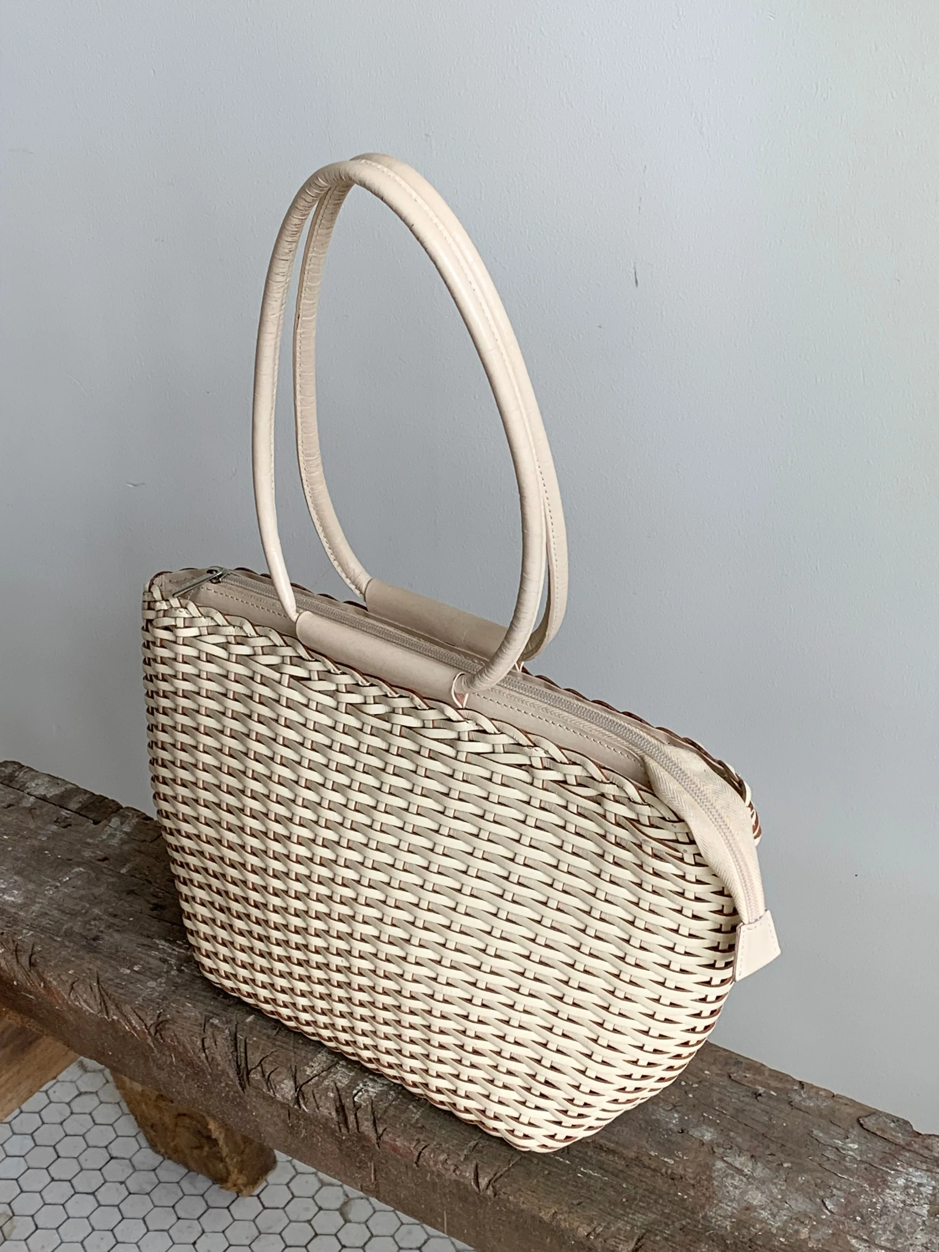Cream woven vintage purse