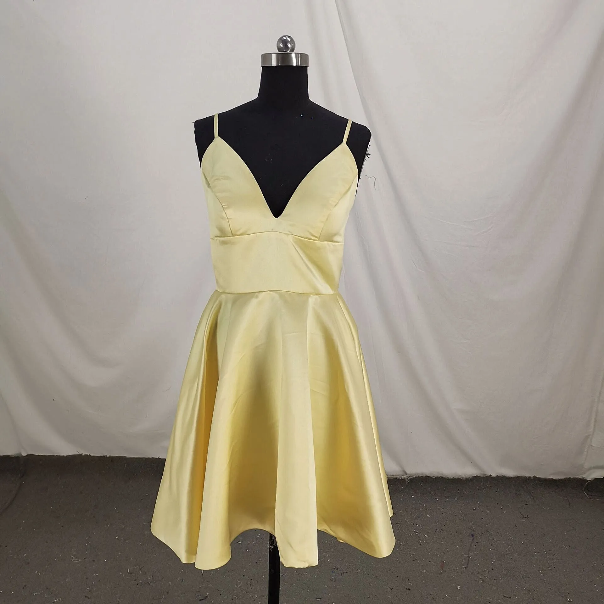 Cute Satin Straps Knee Length Party Dress, Light Yellow Homecoming Dress
