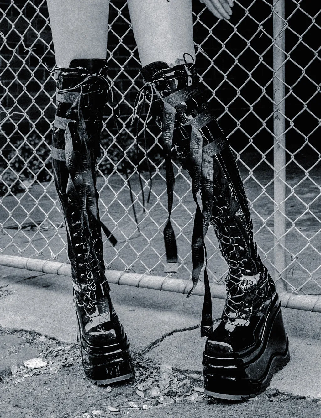 DEMONIA WAVE-315 - BLACK PATENT ✰ PRE ORDER ✰