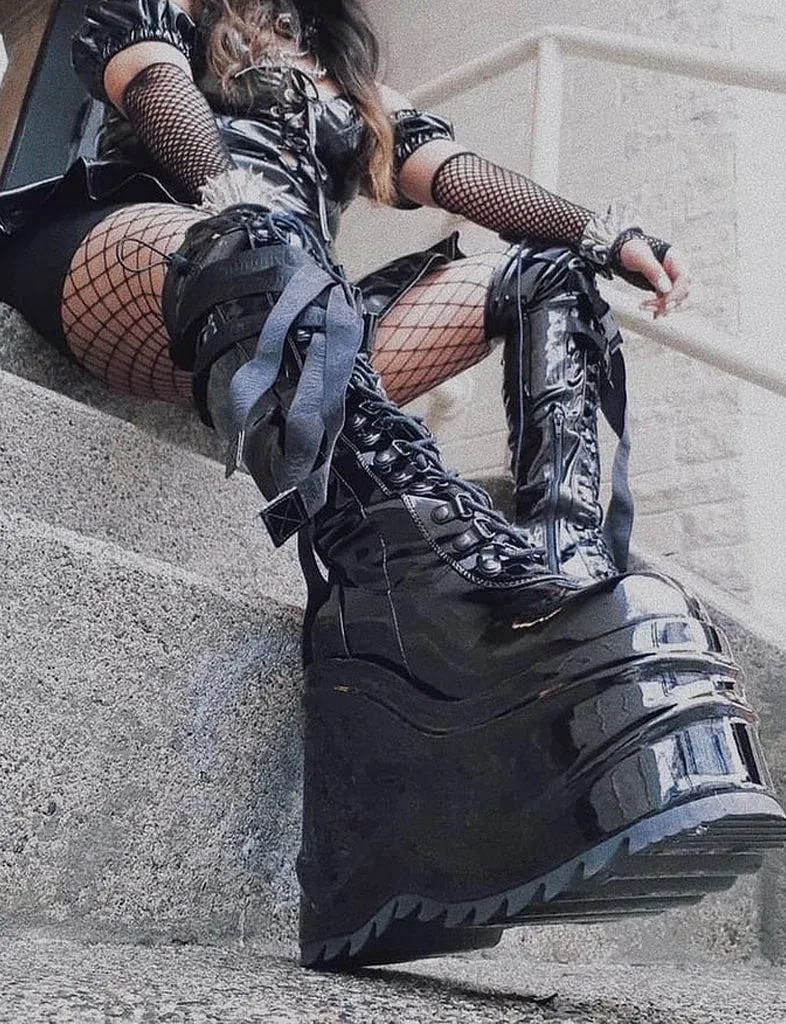 DEMONIA WAVE-315 - BLACK PATENT ✰ PRE ORDER ✰