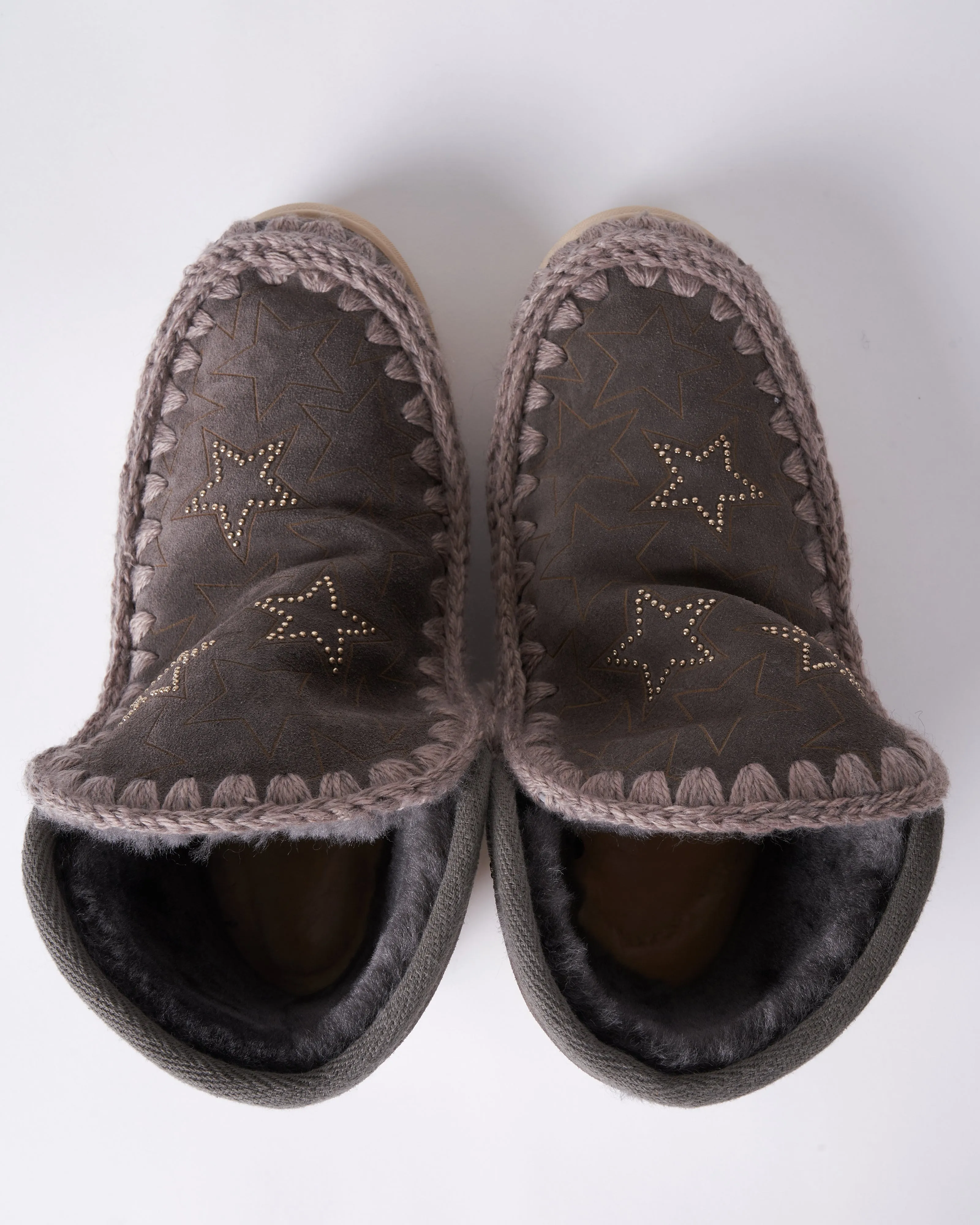 eskimo sneaker lasered stars microstuds