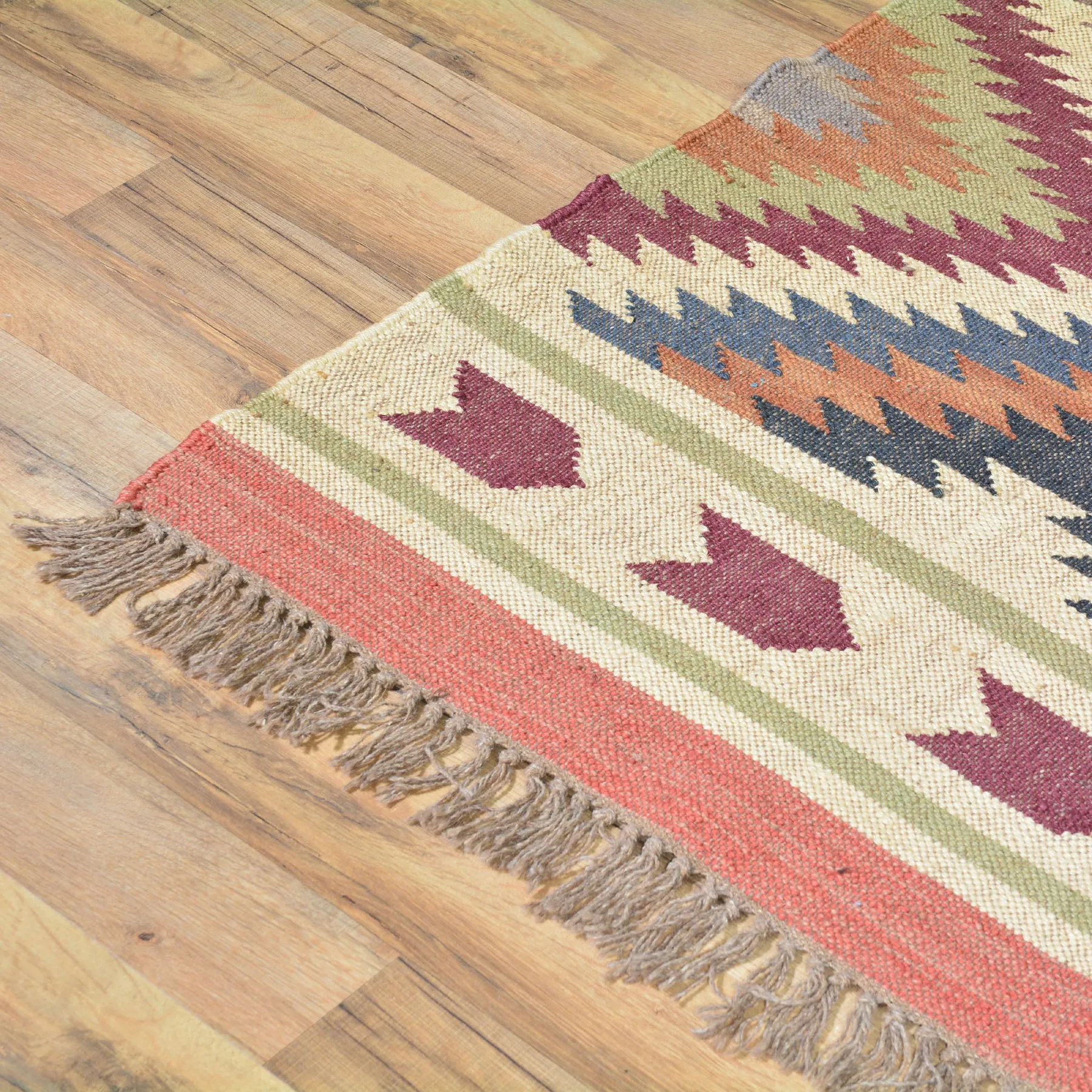 Hand-Woven Flatweave Reversible Kilim Jute/Wool Rug (Size 4.11 X 8.3) Cwral-7335