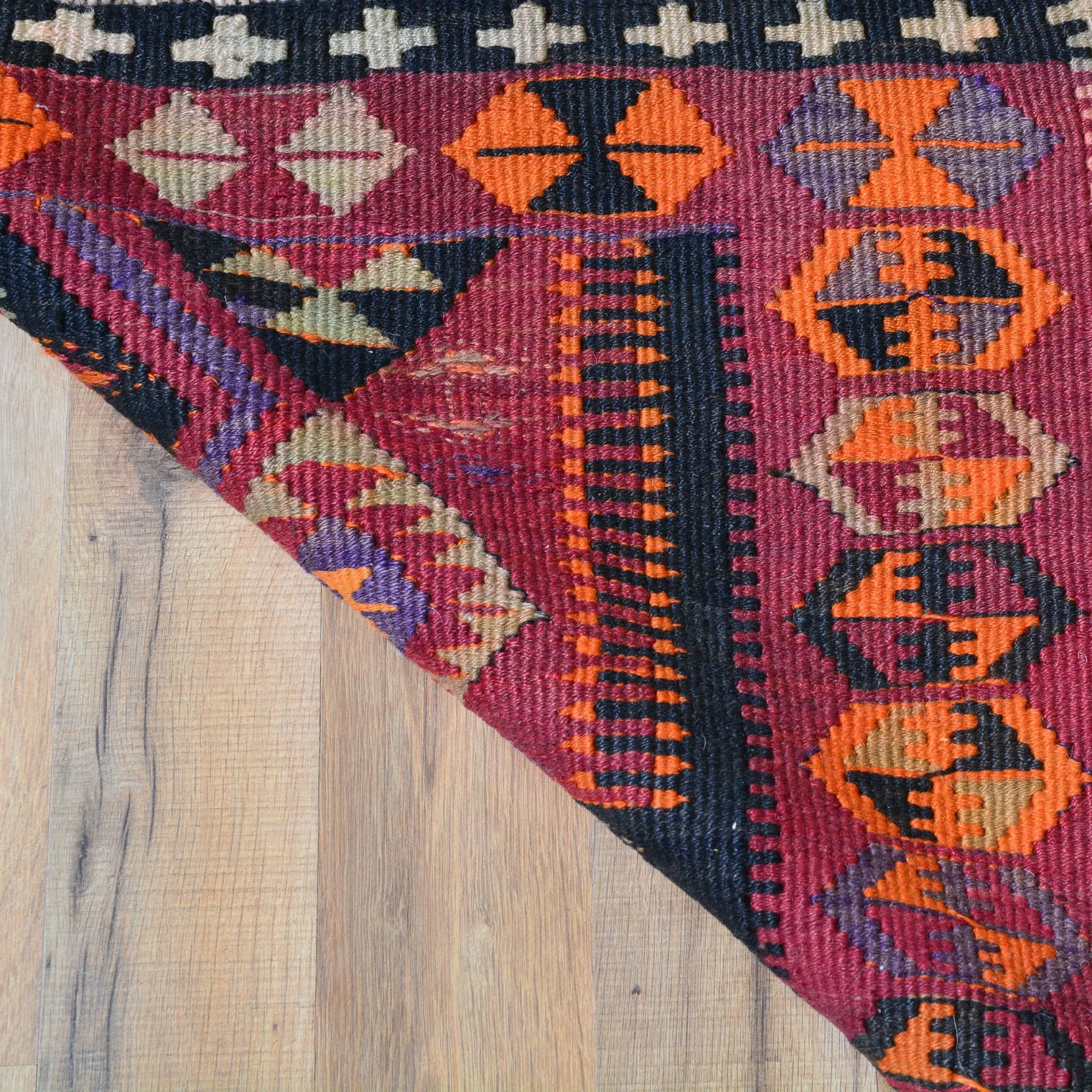 Hand-Woven Vintage Turkish Kilim Handmade Wool Rug (Size 6.1 X 15.4) Cwral-7581