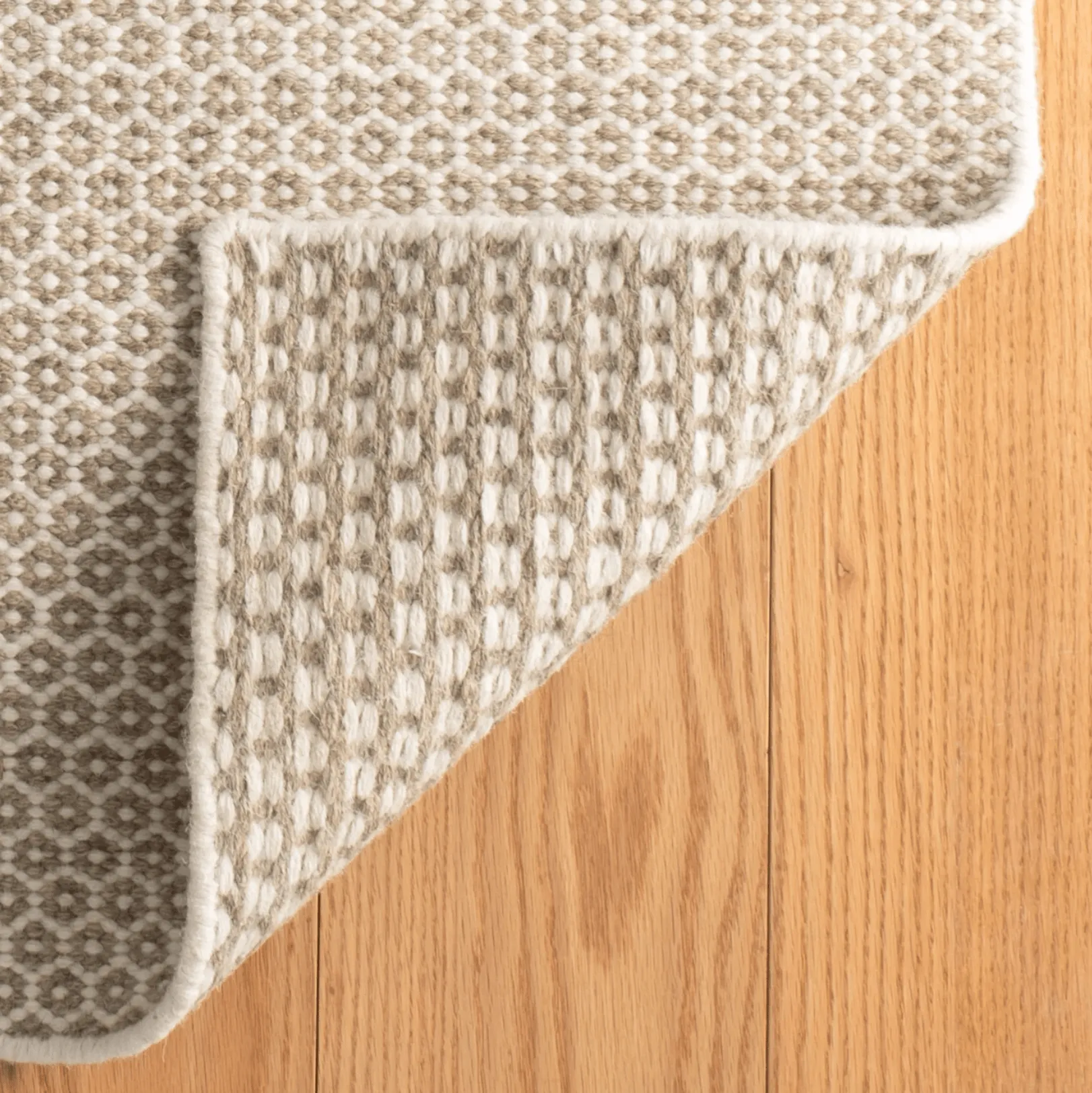 Honeycomb Woven Rug - Natural
