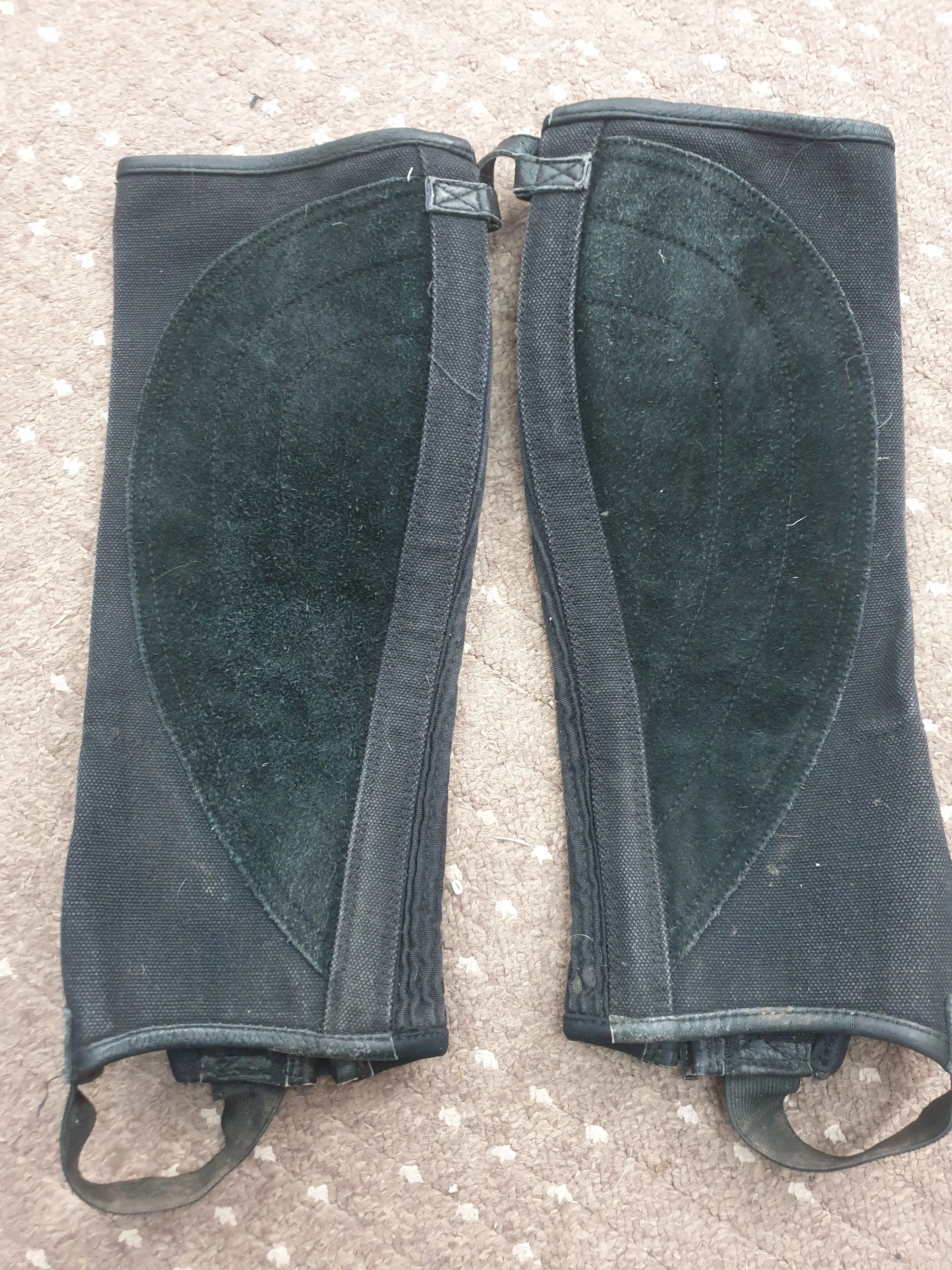 Jacson legging childrens chaps size L black 🟢