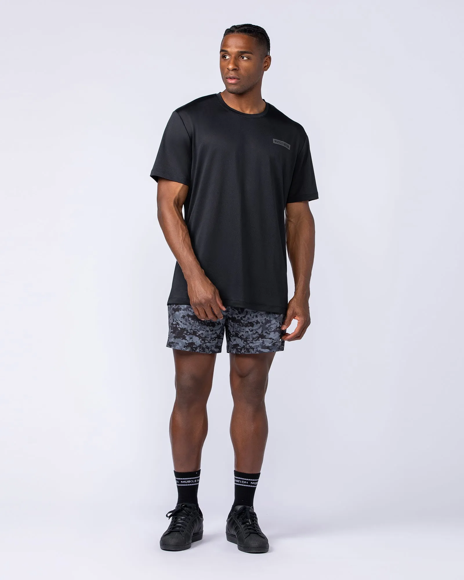 Level Up Training 4" Shorts - Grey/Black Distressed Print