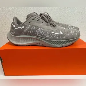 Nike Air Zoom Pegasus 38 NB- Art by Nathan Bell- Men’s- Size 10