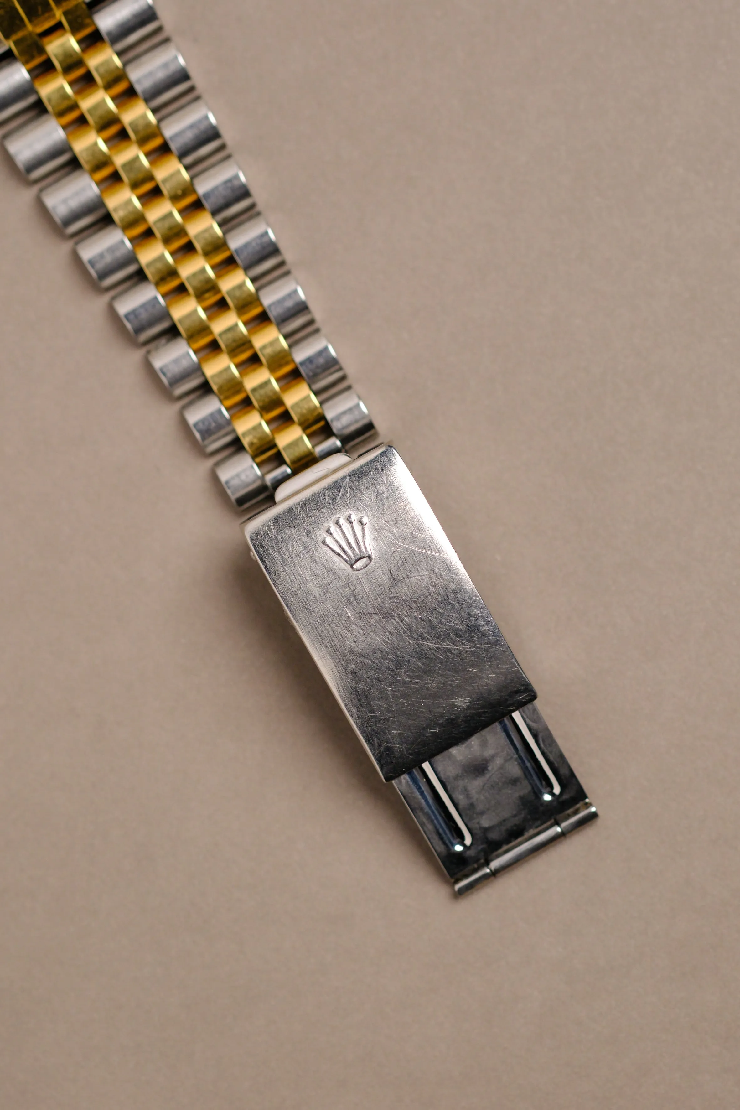 Rolex Datejust 16233 Champagne Dial - 1993