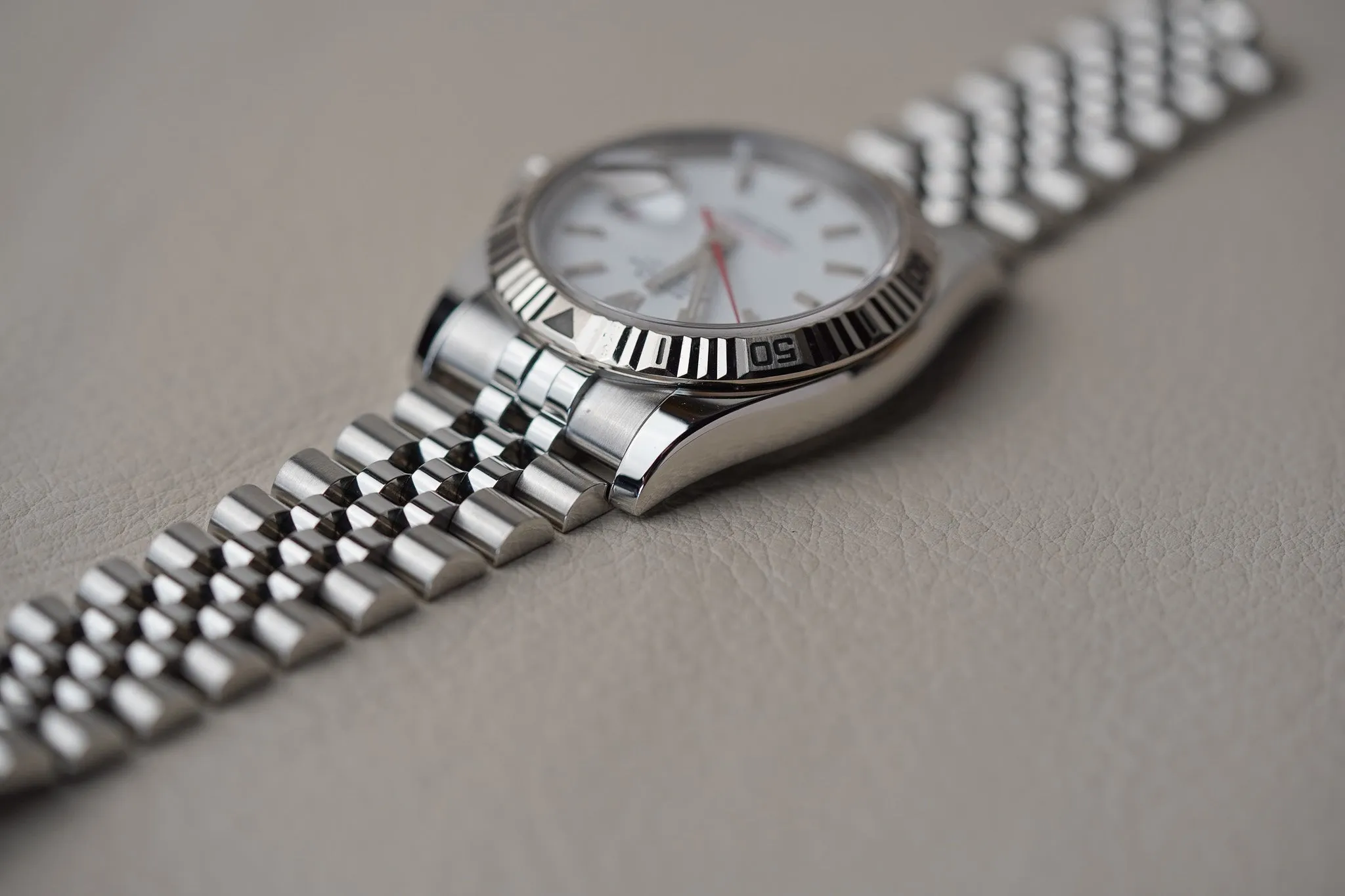 Rolex Datejust Turn-O-Graph 116264 White Dial Jubilee