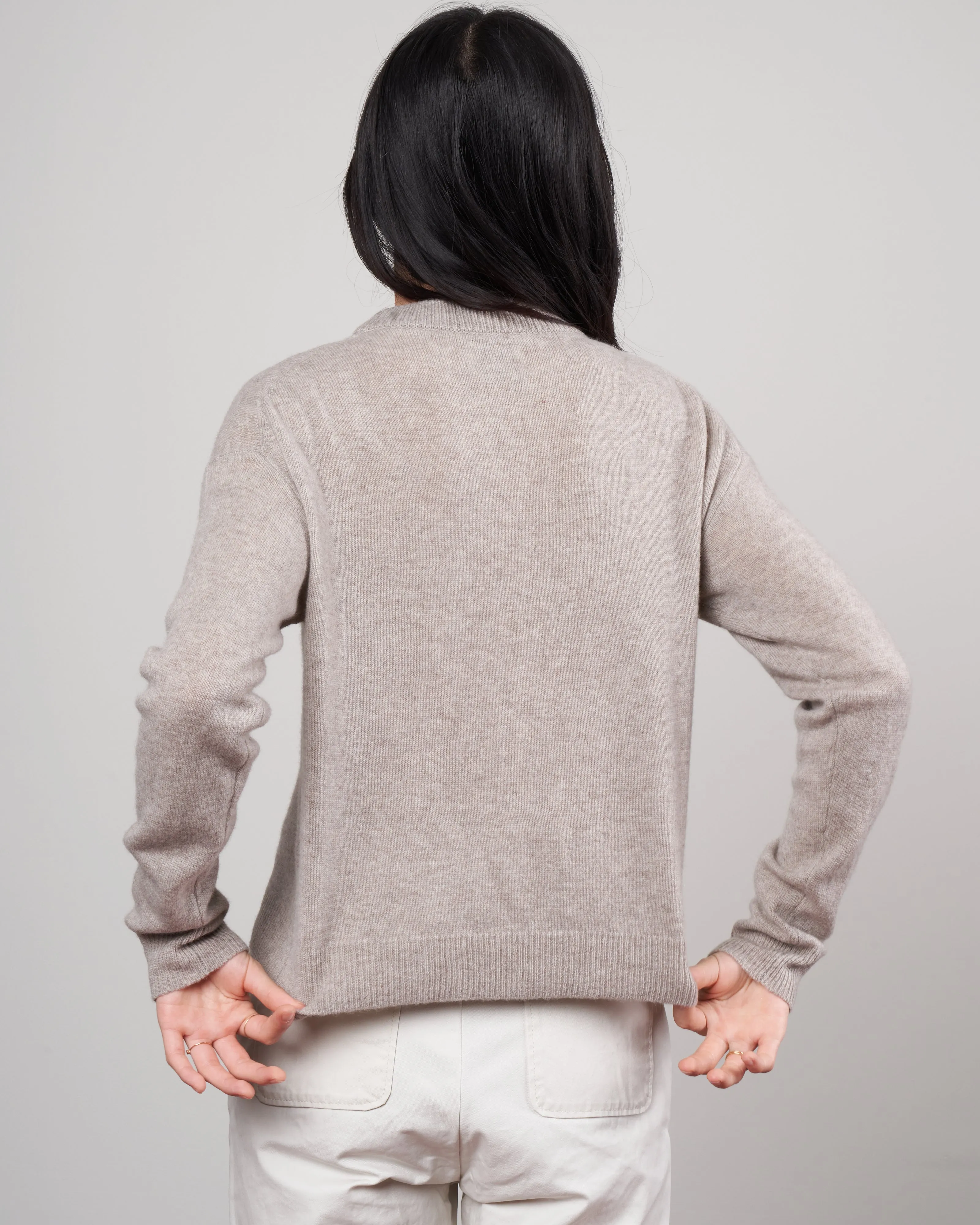 simple crew neck - pepper
