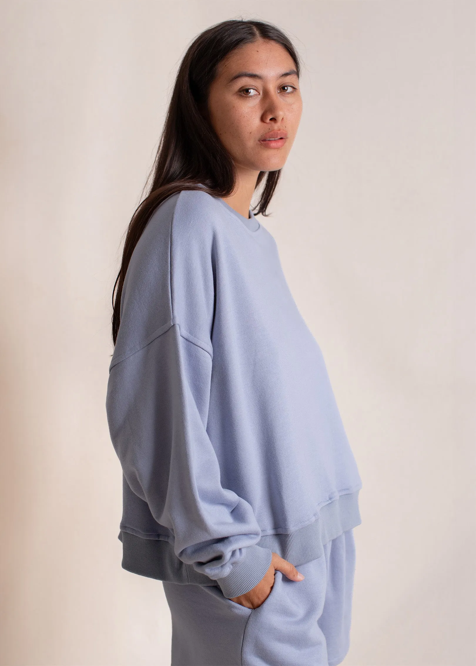 Sunday Sweatshirt Iris