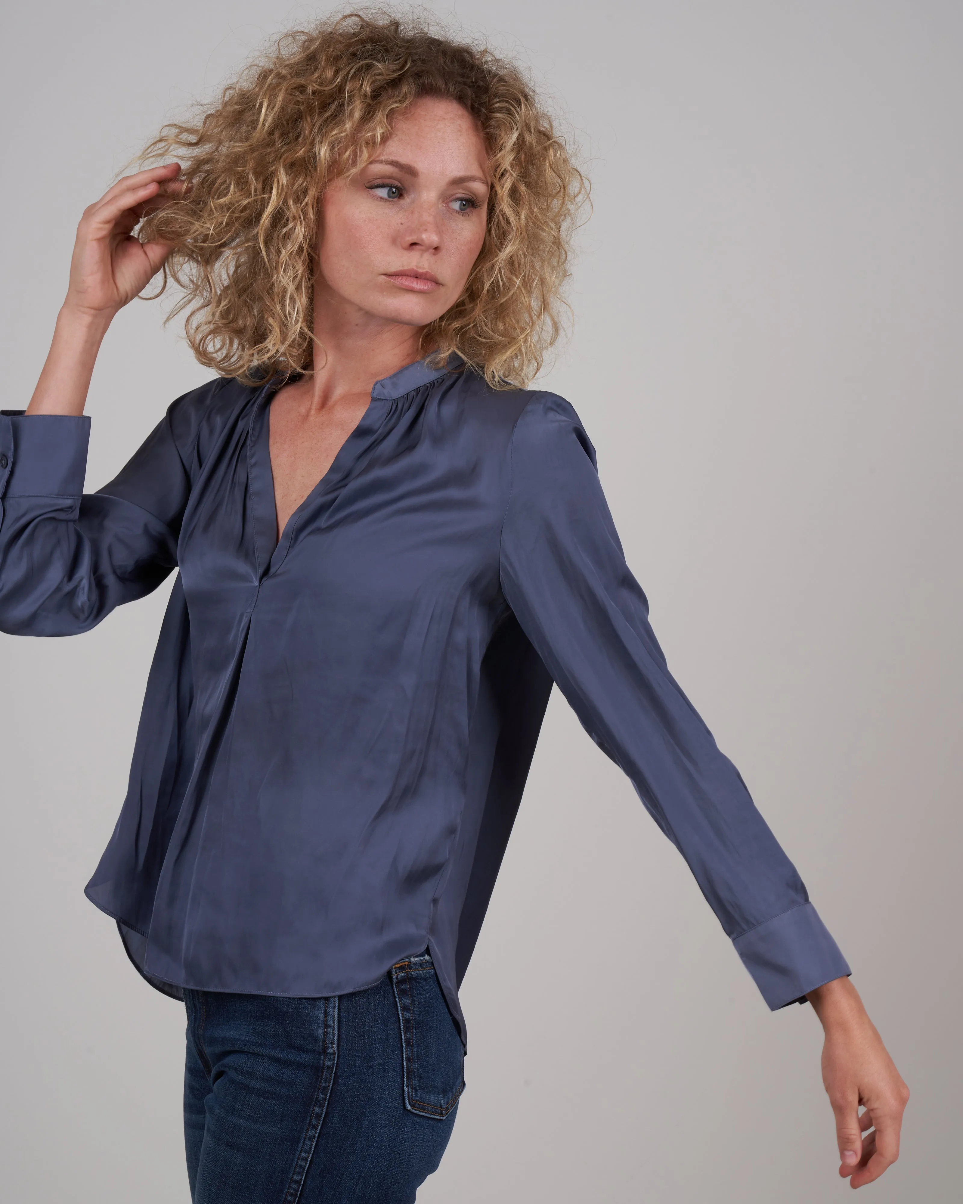 tink satin blouse - bleu de gris