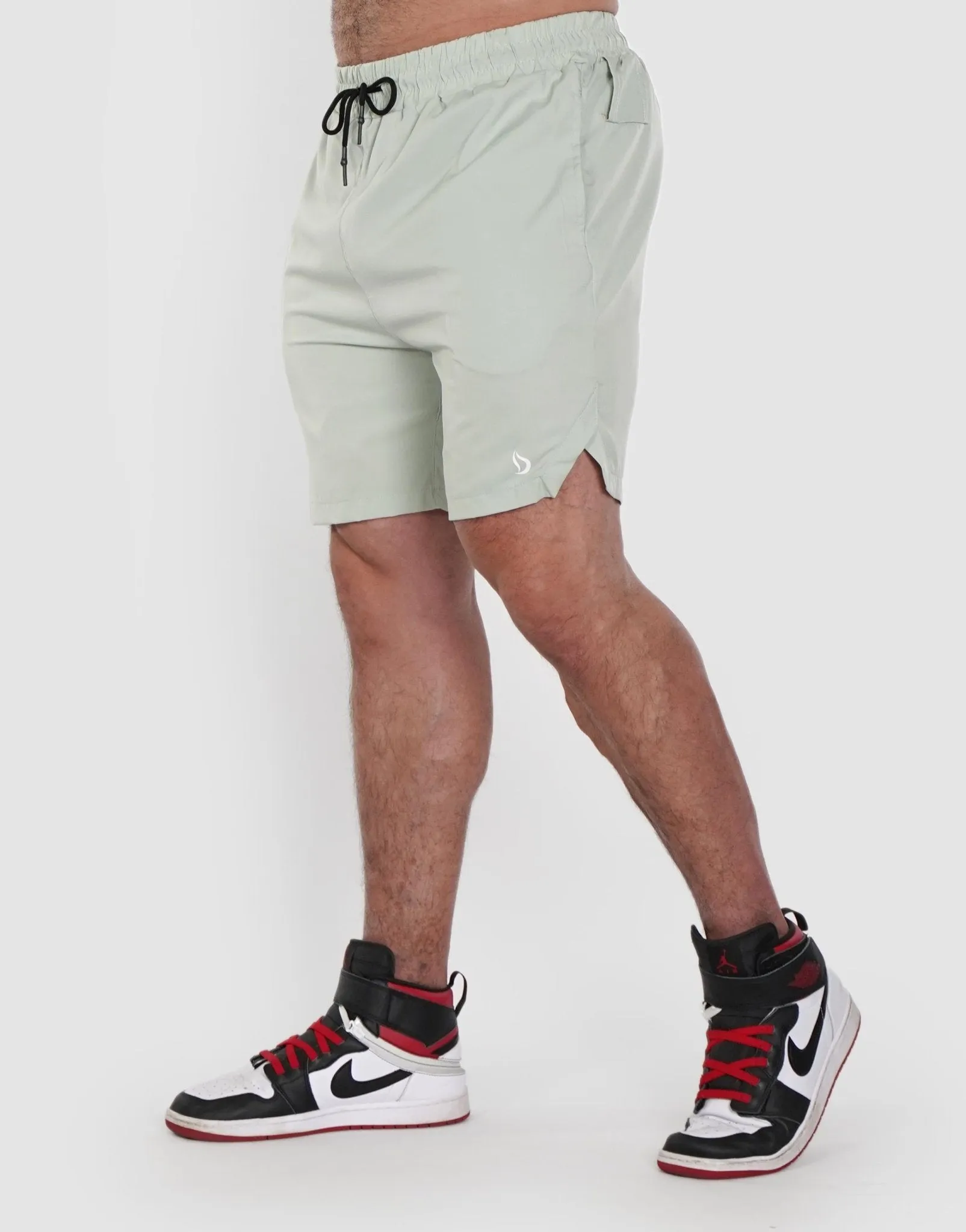 Ultra Light 6" Short