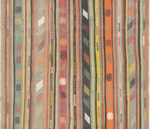 Vintage Turkish Kilim - 5'1" x 5'9"