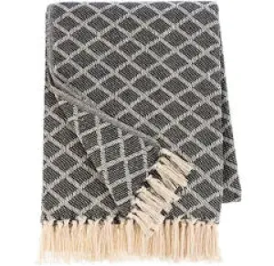 Woven Diamond 50x60 Throw