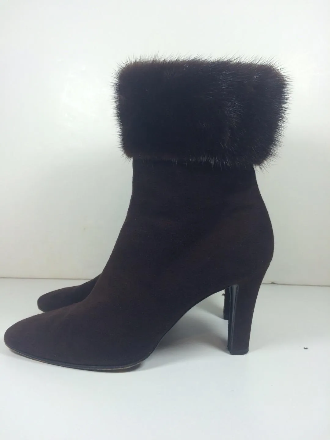 YVES SAINT LAURENT Brown Suede Ankle Boots with Mink Trim Size 8